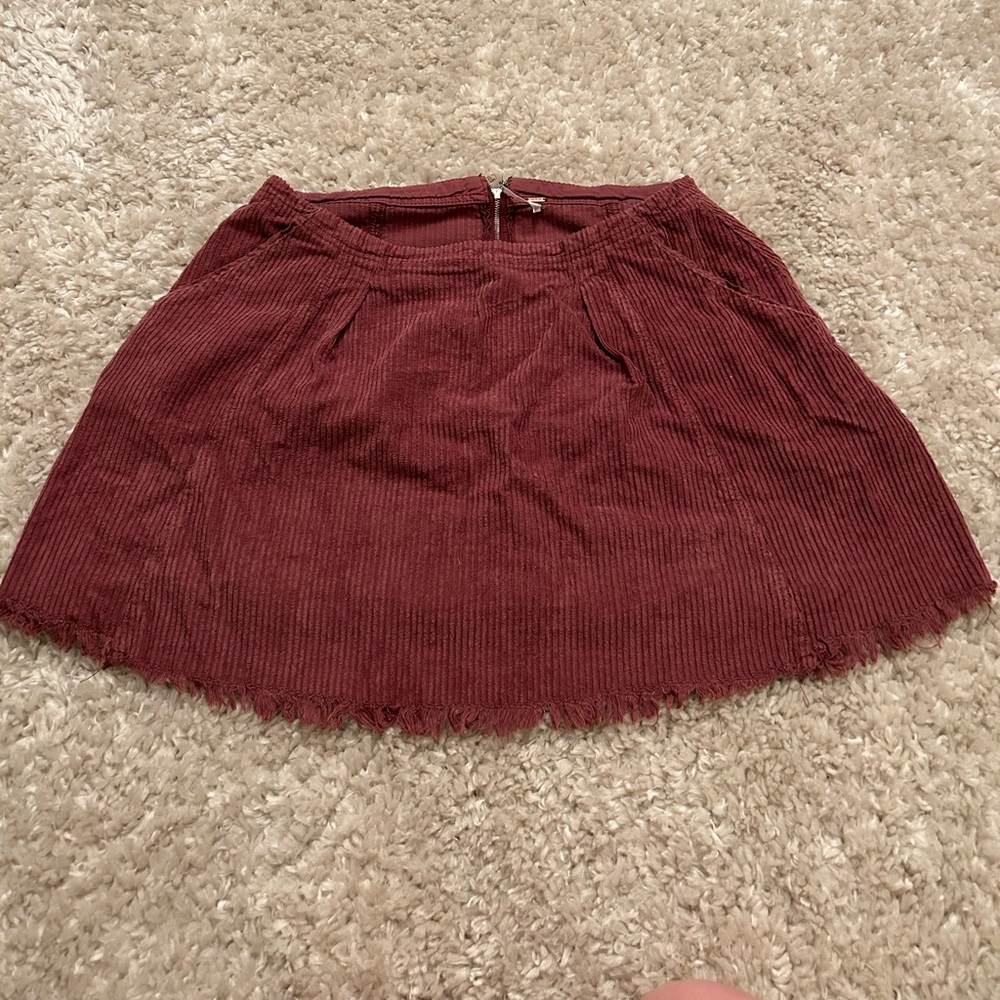Free people skater skirt, a mix magenta color. Size Large/12.